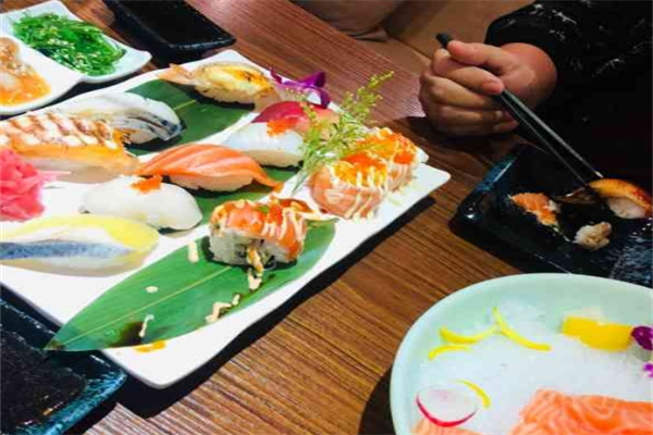 浪花日本料理加盟