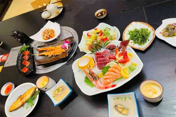 浪花屋日本料理加盟