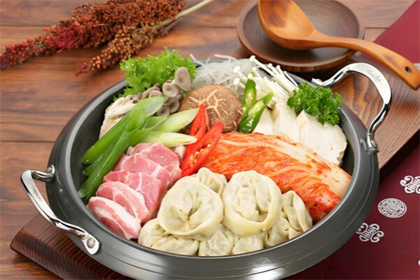 嘉美膳食韩国料理加盟