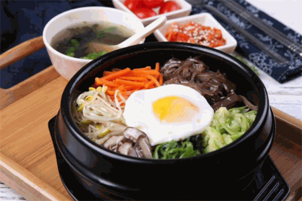 青瓦屋韩国小厨料理加盟