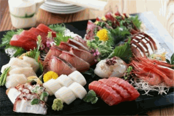 万膳日本料理加盟
