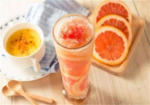 乌云见客奶茶加盟