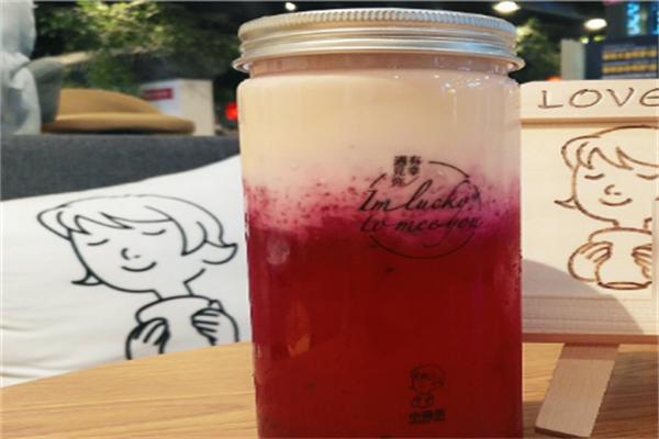 茶小仙奶茶加盟