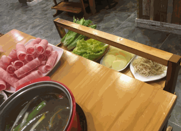 钵小满火锅食材加盟