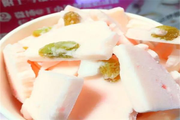 小嘚瑟炒酸奶加盟