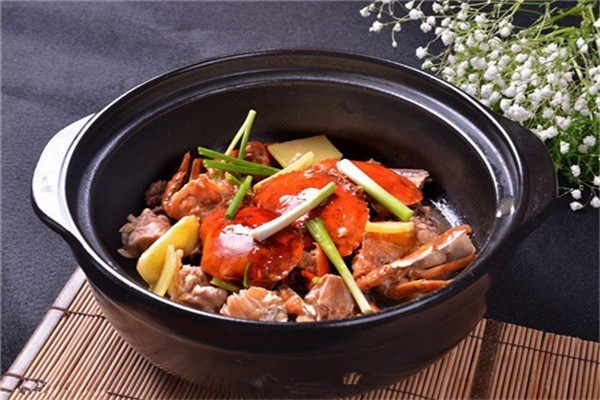 旺轩肉蟹煲加盟