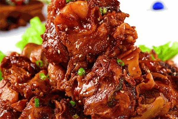 金煲酱骨头肉蟹煲加盟