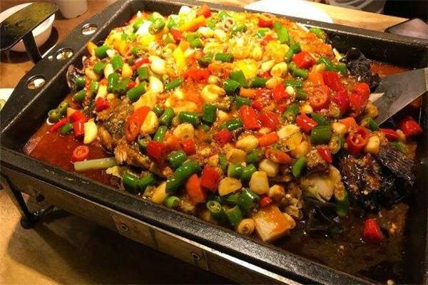 馋嘴密码肉蟹煲烤鱼加盟
