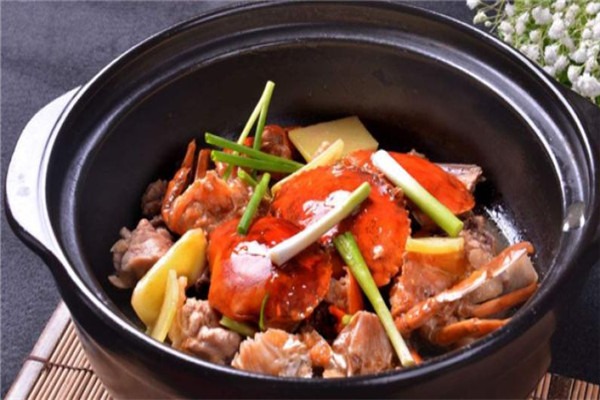 新桥肉蟹煲加盟