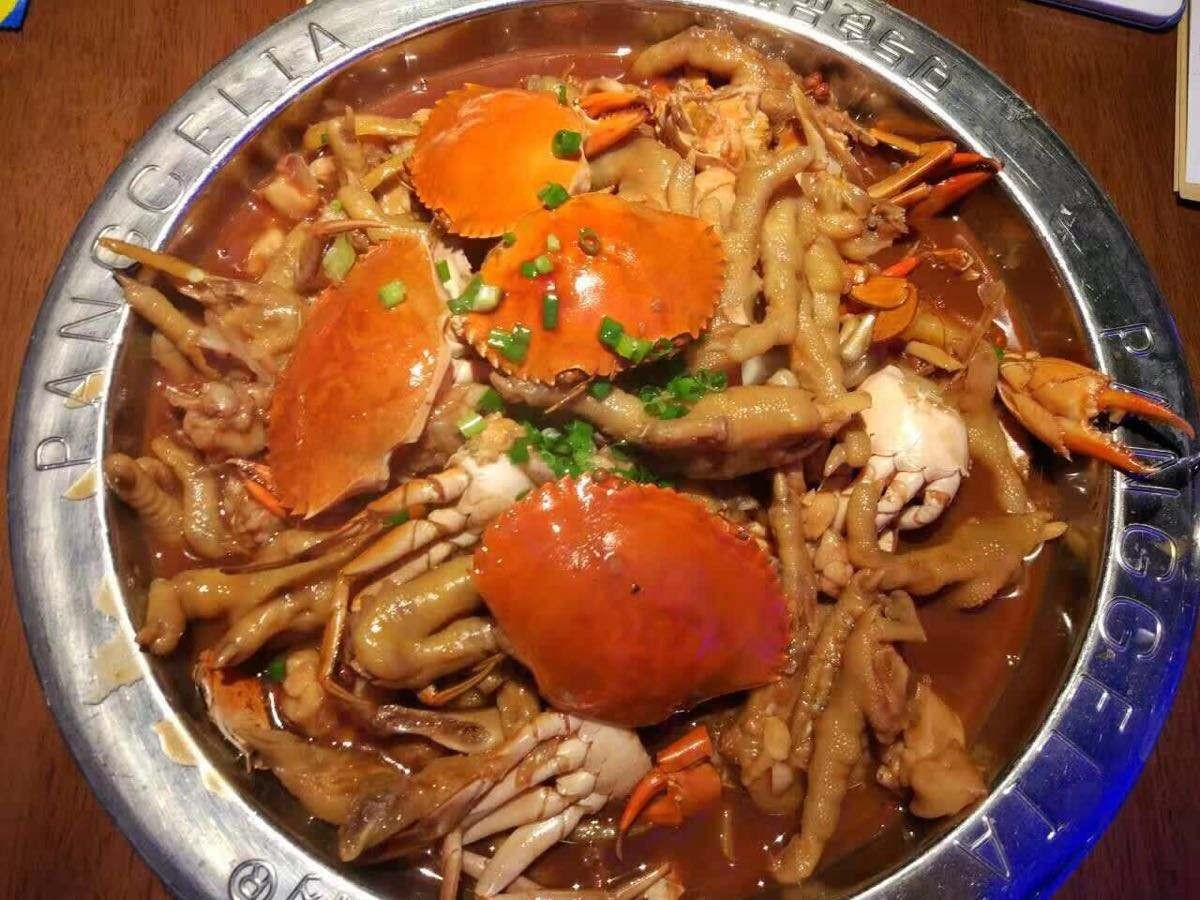 阿龙肉蟹煲加盟
