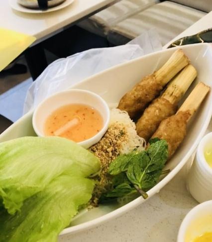 越茗苑越式美食馆加盟