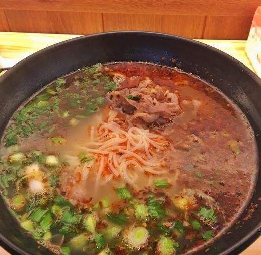 苗小仙羊肉粉加盟