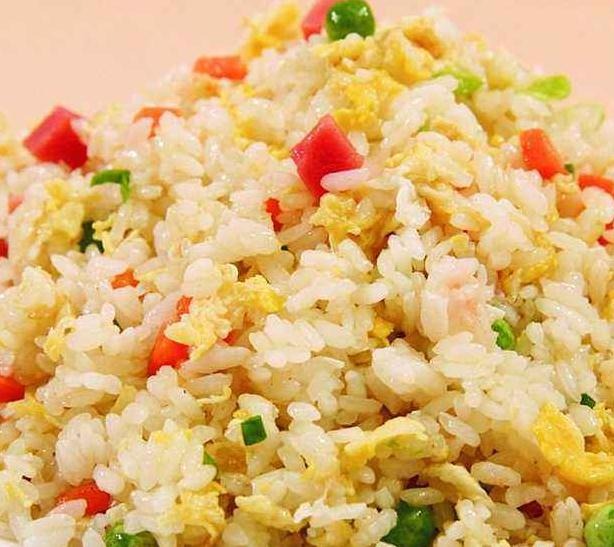 帅小滋炒饭加盟