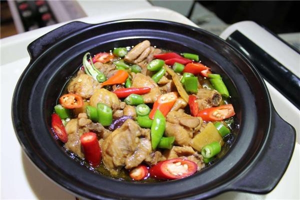 益香阁黄焖鸡加盟