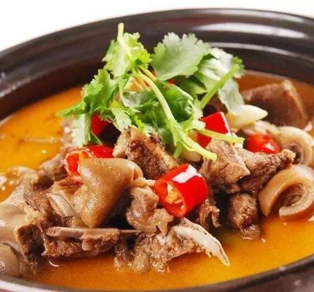 鸡汰子火锅鸡饭加盟