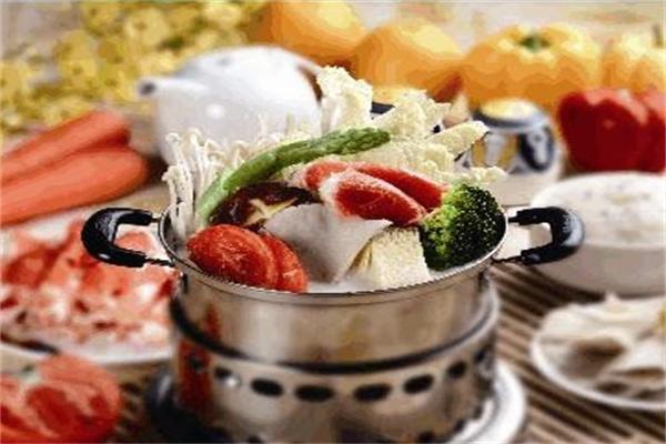 趣捞涮涮锅加盟