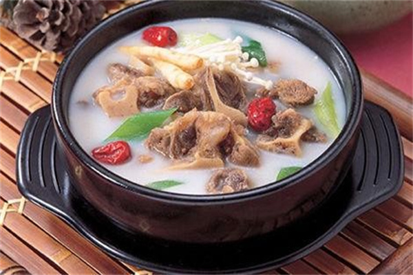 一品黄牛牛肉汤加盟