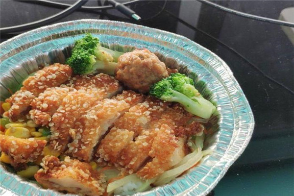 火星滋味食光焖饭加盟