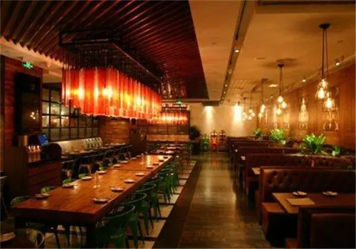 石记港式茶餐厅加盟