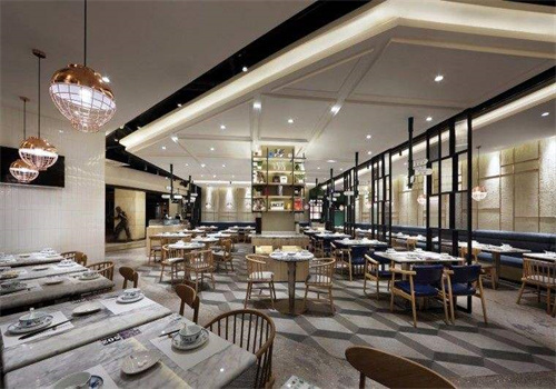 巧味茶餐厅加盟