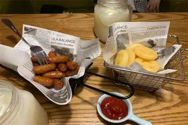 隔锅香茶餐厅加盟