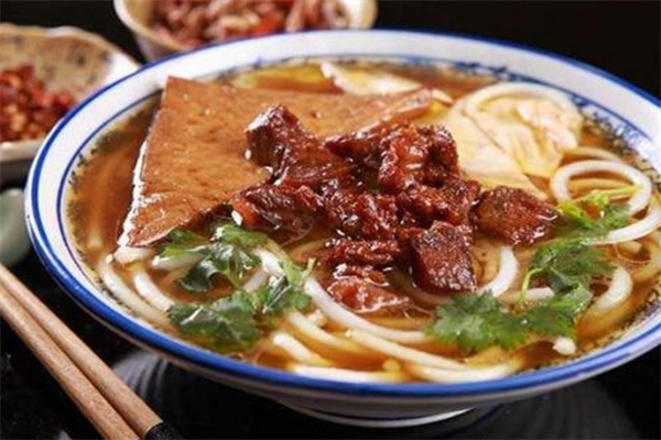 洪记牛肉粉加盟