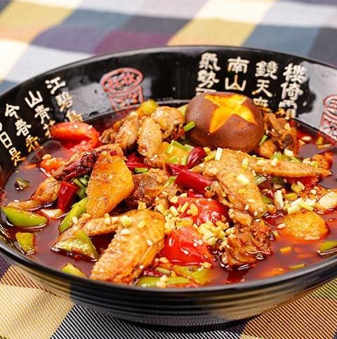 辣皇尚麻辣香锅加盟