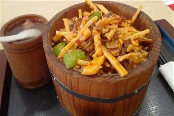 广式煲仔饭木桶饭加盟