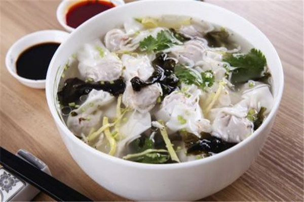 周记馄饨加盟