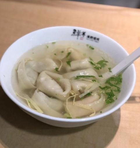 鲜尊海胆馄饨加盟