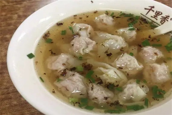 千里香小林馄饨面馆加盟