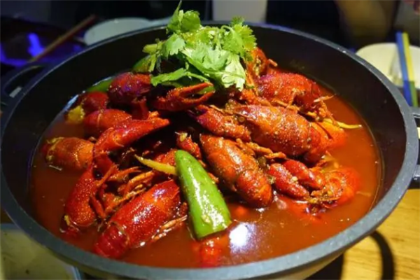 宋氏肉蟹煲小龙虾加盟