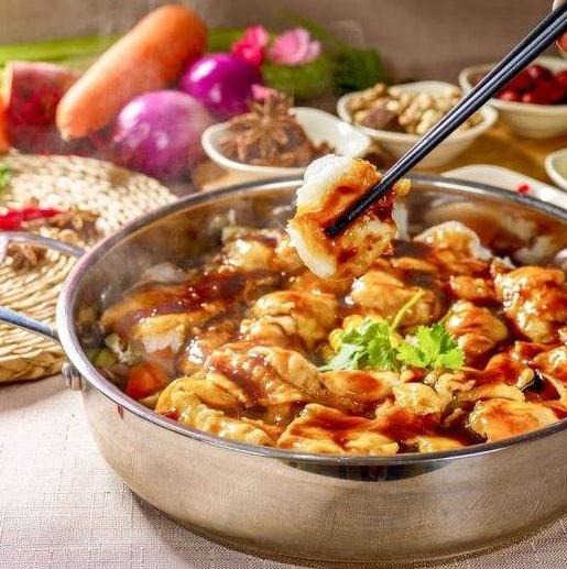 纯蒸世家蒸汽焖锅加盟