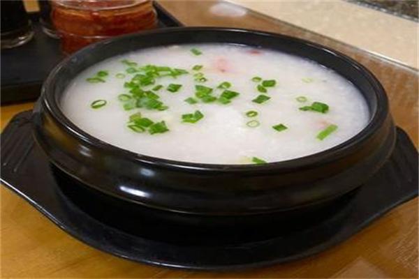 悟长年潮汕菜砂锅粥加盟