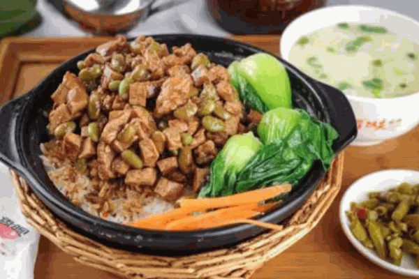 武夫煲仔饭加盟