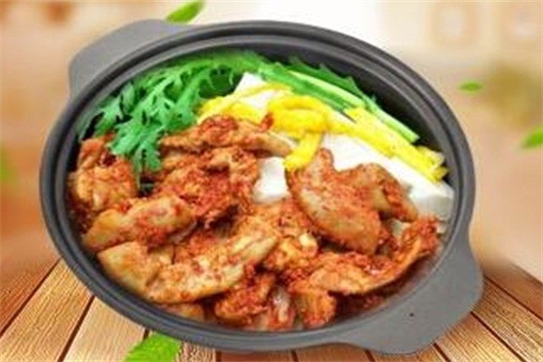 黄特家广式煲仔饭加盟