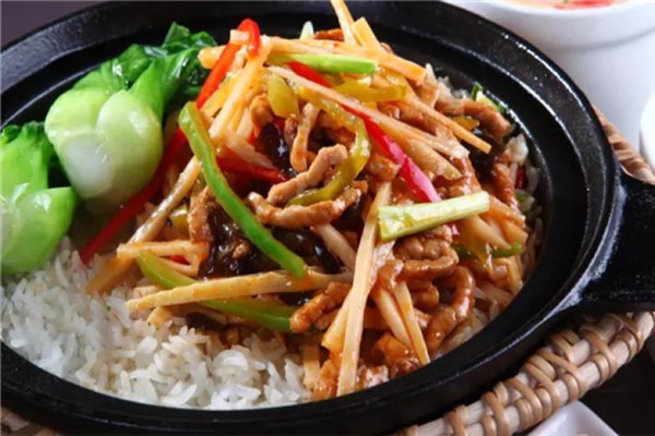 豪杰天下煲仔饭加盟
