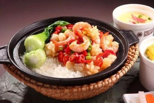 荷葉饭煲仔饭加盟