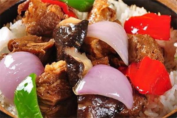 一品汤坊煲仔饭加盟