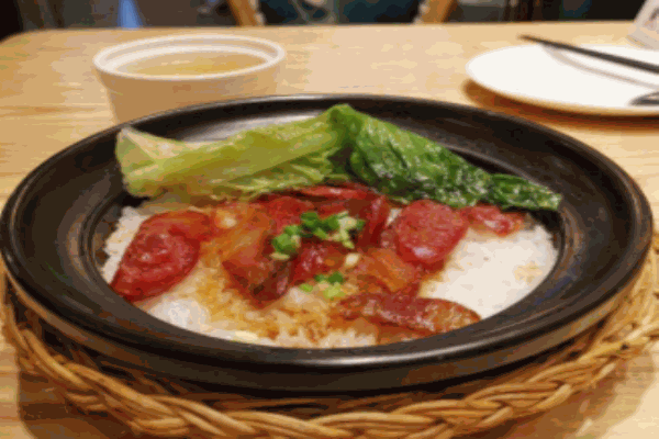 添又添煲仔饭加盟