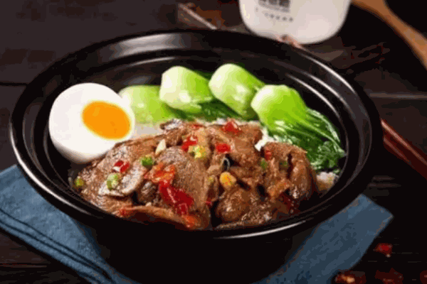 爱睐煲仔饭加盟