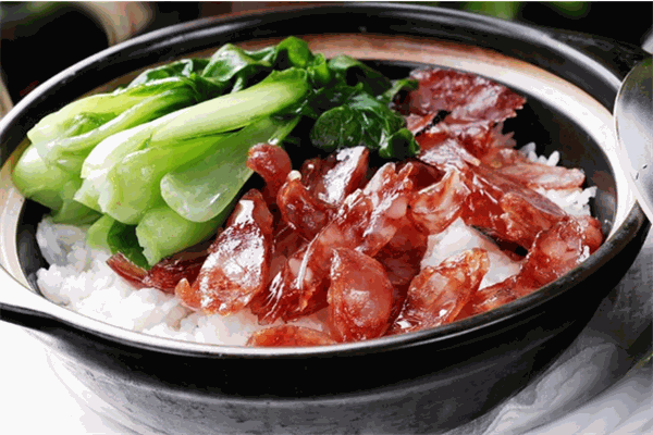 阿老表煲仔饭加盟
