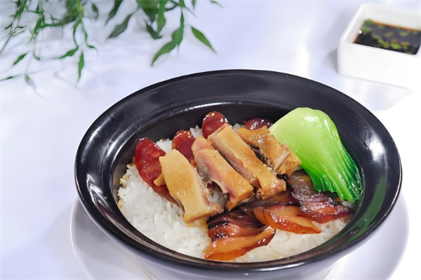 和瑞煲仔饭加盟