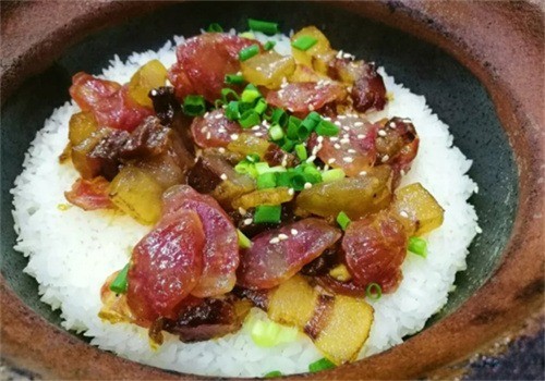 湘西有味煲仔饭加盟