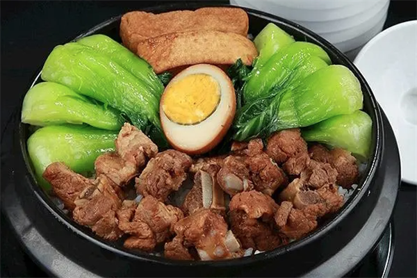 小小圆圆煲仔饭加盟