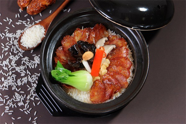盈丽煲仔饭加盟