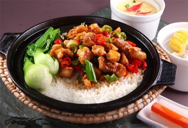 船记煲仔饭加盟