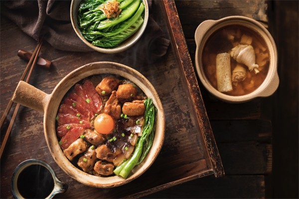新味道煲仔饭加盟