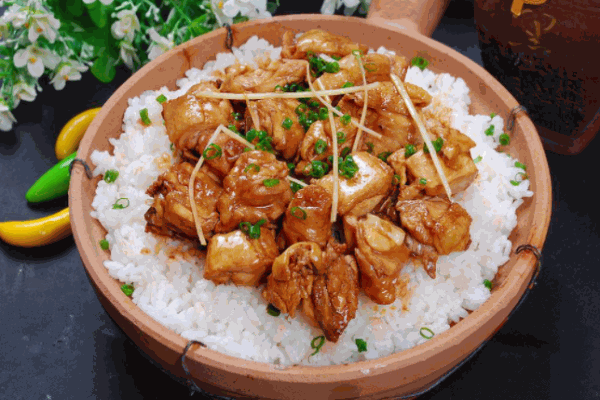 金福鼎煲仔饭加盟