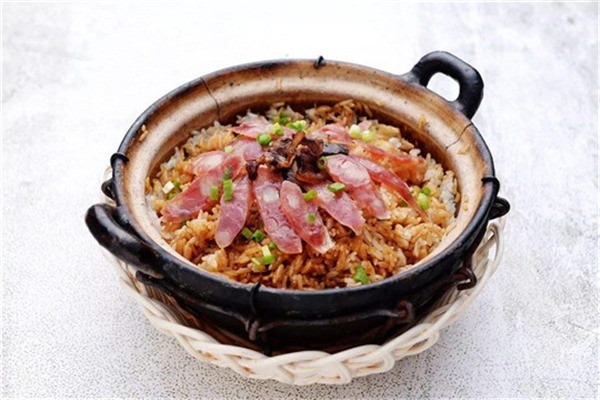 全汁味煲仔饭加盟
